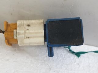 bontott FIAT BRAVO Első Középső Ütközés Érzékelő (Homlokfalon)