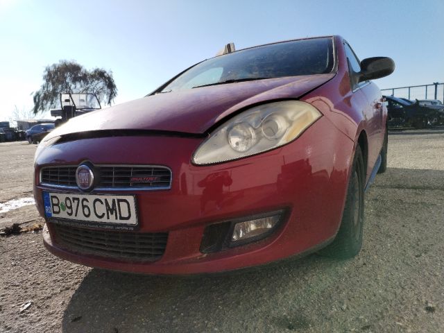bontott FIAT BRAVO Első Lökhárító (Részeivel)
