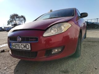 bontott FIAT BRAVO Első Lökhárító (Részeivel)