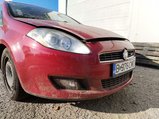 bontott FIAT BRAVO Első Lökhárító (Részeivel)