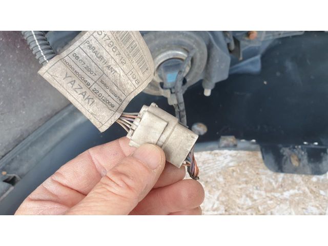 bontott FIAT BRAVO Első Lökhárító (Részeivel)