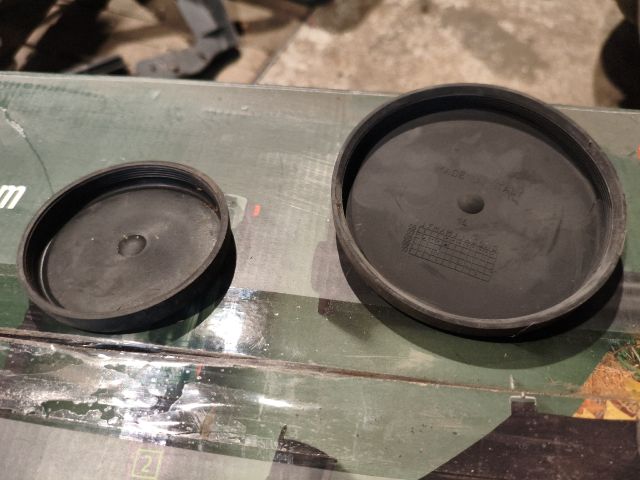 bontott FIAT BRAVO Fényszóró Lámpabúra Fedél