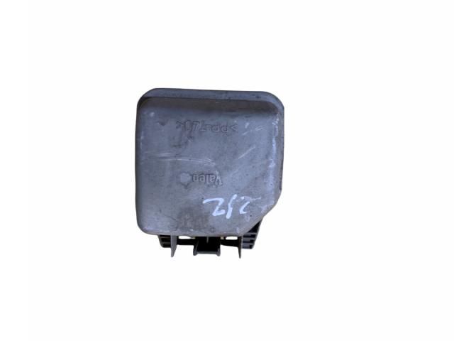 bontott FIAT BRAVO Fényszóró Lámpabúra Fedél