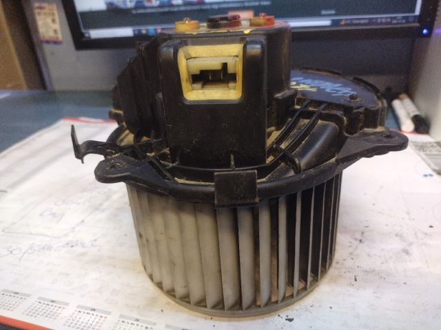 bontott FIAT BRAVO Fűtőmotor (Klímás)