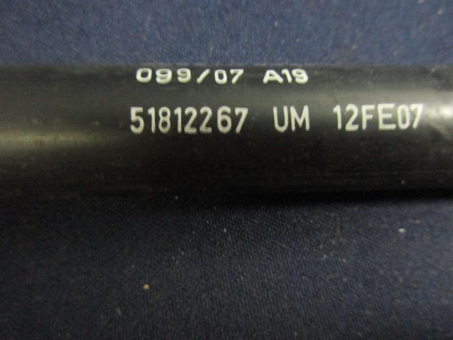 bontott FIAT BRAVO Gázrugós Kitámasztó Teleszkóp Csomagtérajtó (Pozíciófüggetlen)