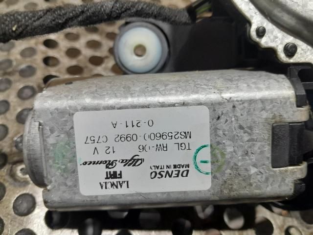 bontott FIAT BRAVO Hátsó Ablaktörlő Motor