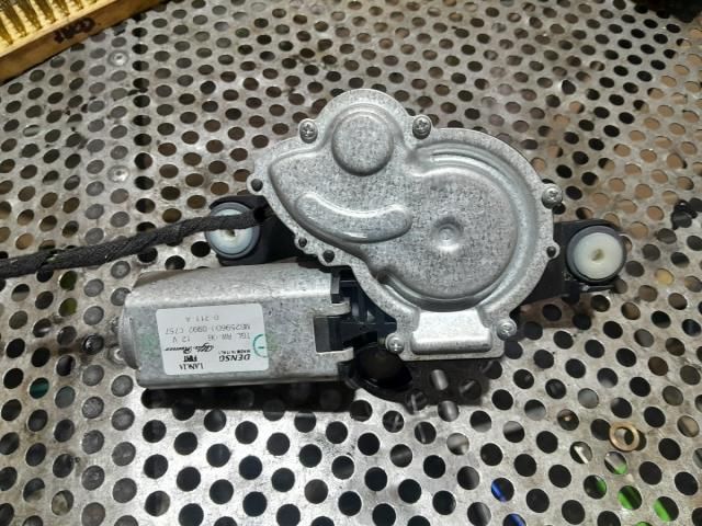 bontott FIAT BRAVO Hátsó Ablaktörlő Motor