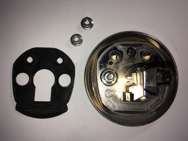 bontott FIAT BRAVO Hátsó Embléma