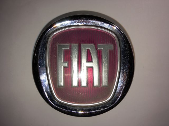 bontott FIAT BRAVO Hátsó Embléma