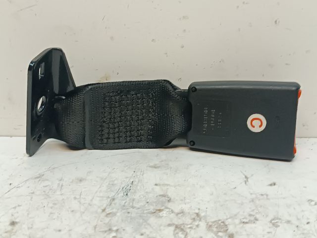 bontott FIAT BRAVO Hátsó középső Biztonsági Öv Csat