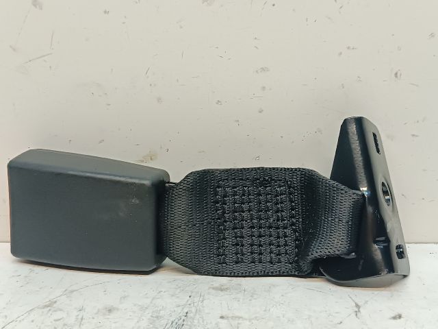 bontott FIAT BRAVO Hátsó középső Biztonsági Öv Csat