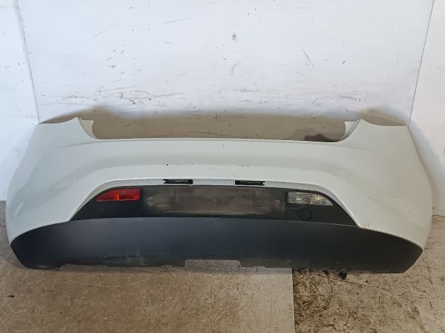 bontott FIAT BRAVO Hátsó Lökhárító (Részeivel)