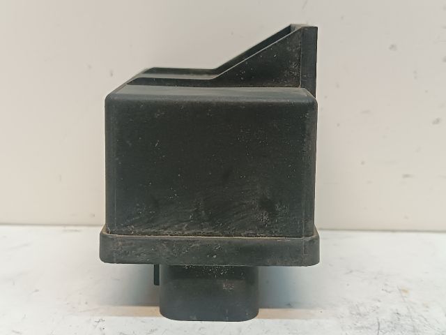 bontott FIAT BRAVO Izzító Relé