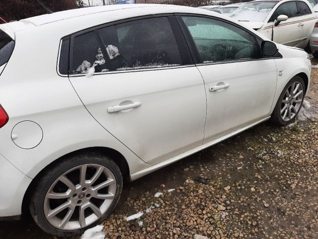 bontott FIAT BRAVO Izzító Relé