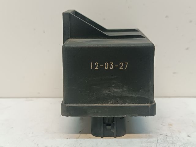 bontott FIAT BRAVO Izzító Relé