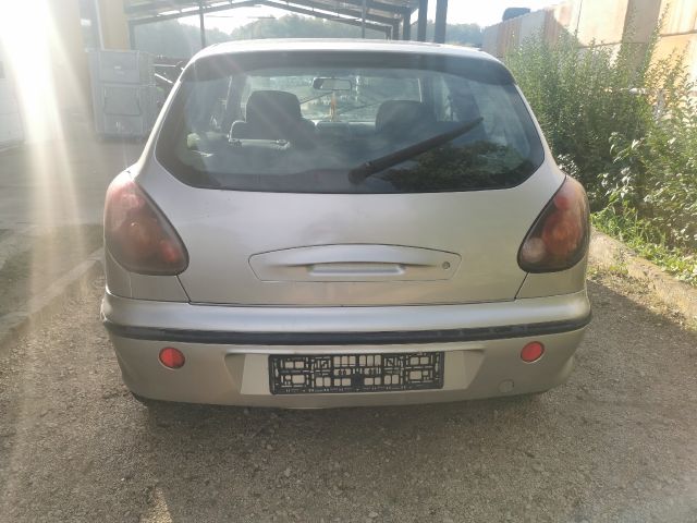 bontott FIAT BRAVO Jobb C Oszlop Oldalablak Üveg