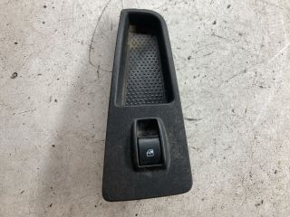 bontott FIAT BRAVO Jobb első Ablakemelő Kapcsoló