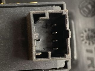 bontott FIAT BRAVO Jobb első Ablakemelő Kapcsoló