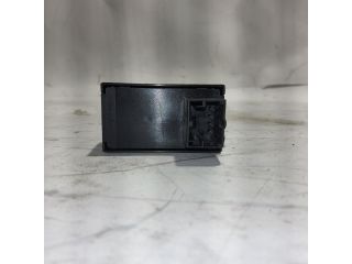 bontott FIAT BRAVO Jobb első Ablakemelő Kapcsoló