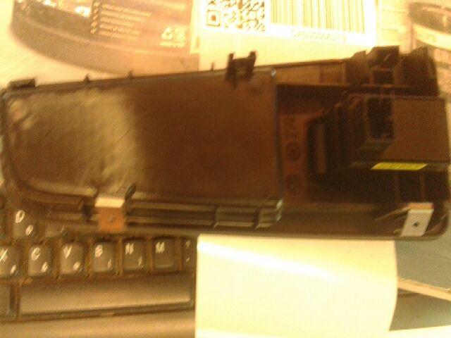 bontott FIAT BRAVO Jobb első Ablakemelő Kapcsoló