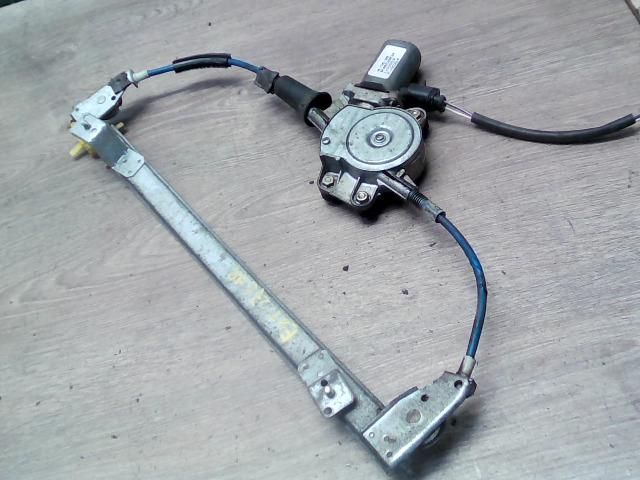 bontott FIAT BRAVO Jobb első Ablakemelő Szerkezet (Elektromos)