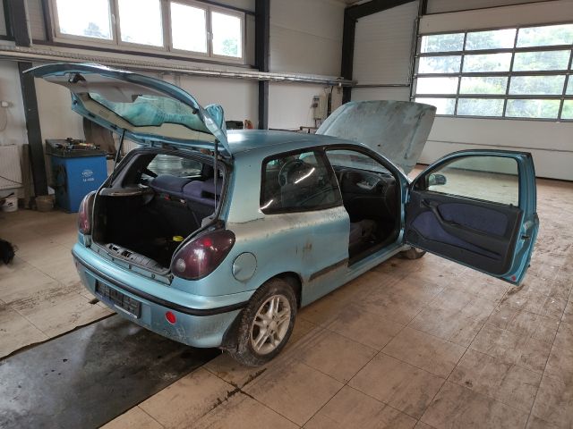 bontott FIAT BRAVO Jobb első Ablakemelő Szerkezet (Elektromos)