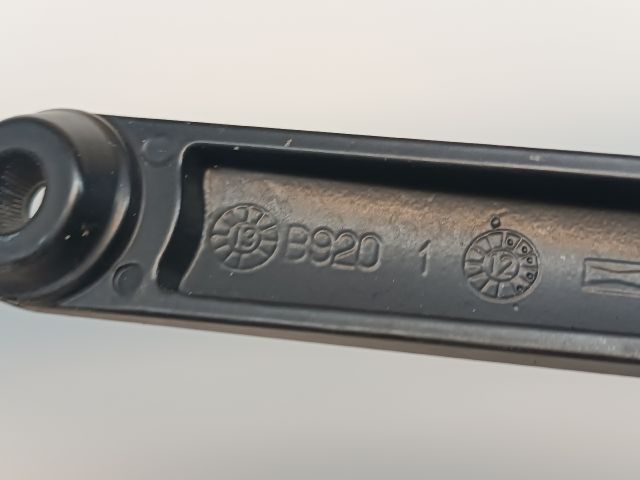 bontott FIAT BRAVO Jobb első Ablaktörlő Kar