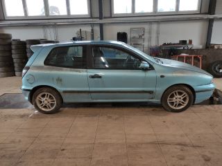 bontott FIAT BRAVO Jobb első Ajtózár