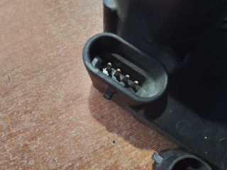 bontott FIAT BRAVO Jobb első Ajtózár