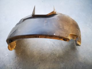 bontott FIAT BRAVO Jobb első Dobbetét (Kerékjárati, Műanyag)