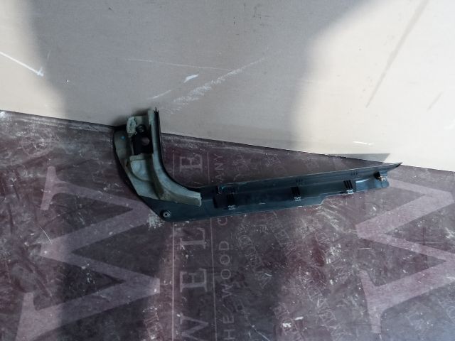 bontott FIAT BRAVO Jobb első Küszöb Díszléc