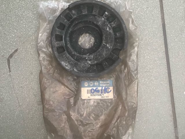 bontott FIAT BRAVO Jobb első Toronycsapágy