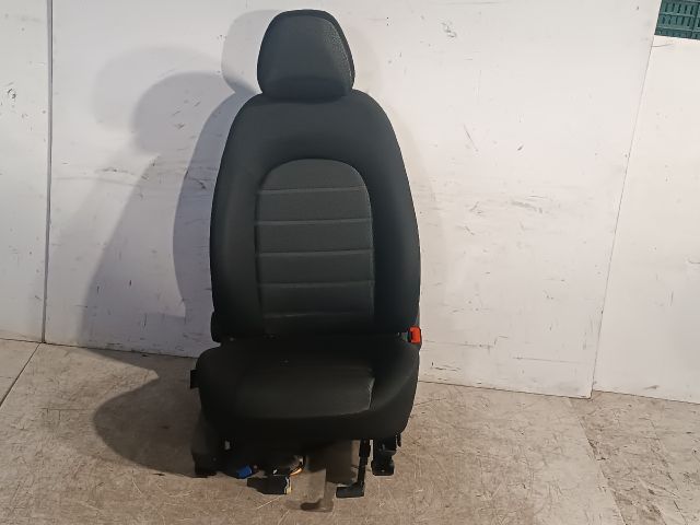 bontott FIAT BRAVO Jobb első Ülés