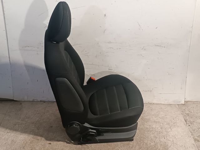 bontott FIAT BRAVO Jobb első Ülés