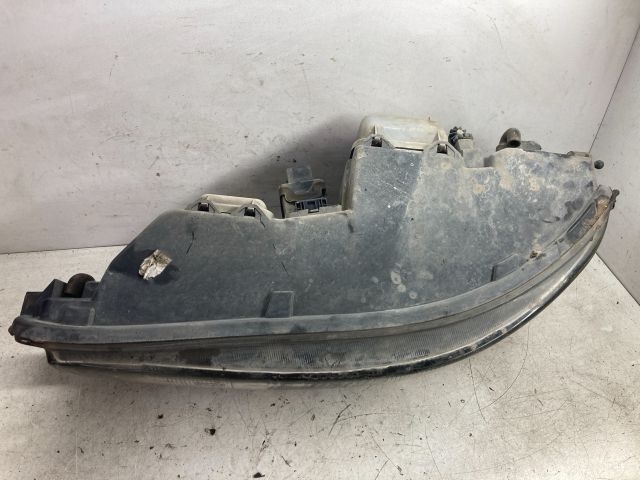 bontott FIAT BRAVO Jobb Fényszóró