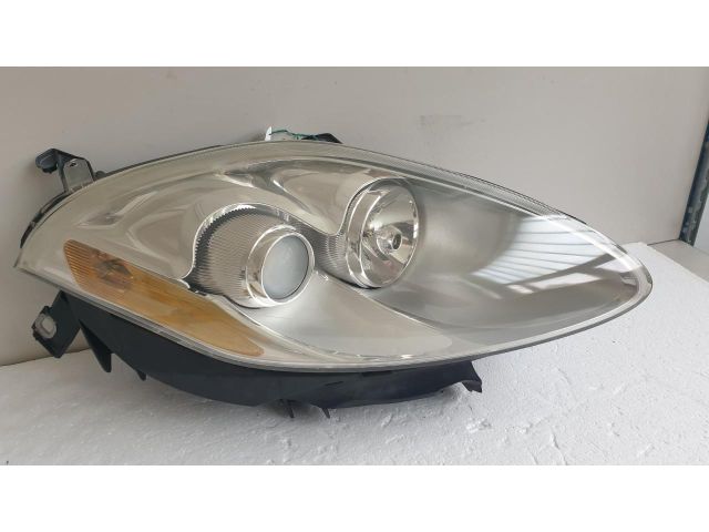 bontott FIAT BRAVO Jobb Fényszóró