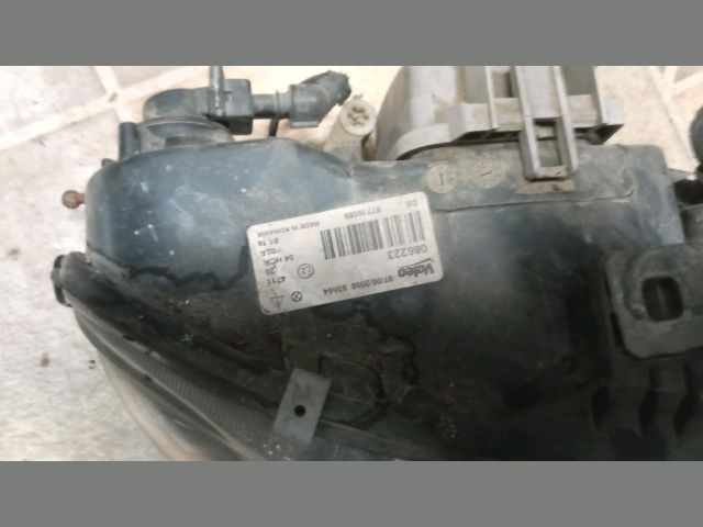 bontott FIAT BRAVO Jobb Fényszóró