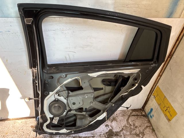 bontott FIAT BRAVO Jobb hátsó Ajtó (Üres lemez)