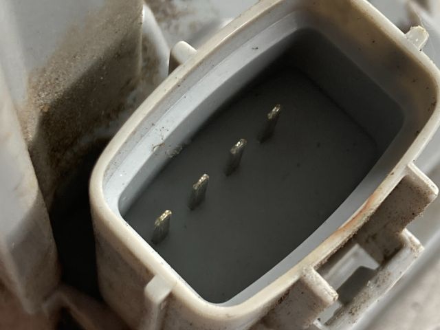 bontott FIAT BRAVO Jobb hátsó Ajtózár