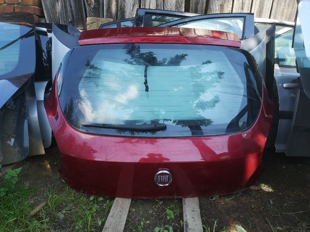 bontott FIAT BRAVO Jobb hátsó Fixüveg (Ajtóban)