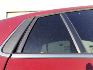 bontott FIAT BRAVO Jobb hátsó Fixüveg (Ajtóban)