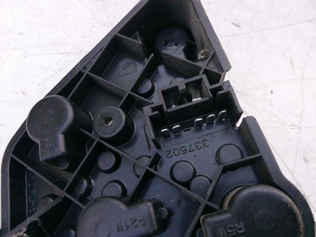 bontott FIAT BRAVO Jobb Hátsó Lámpa Foglalat