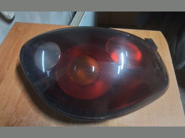 bontott FIAT BRAVO Jobb Hátsó Lámpa