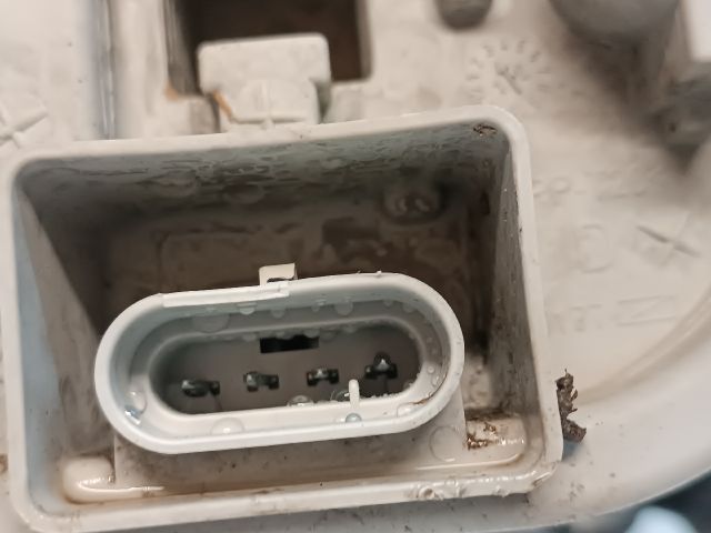 bontott FIAT BRAVO Jobb Hátsó Lámpa