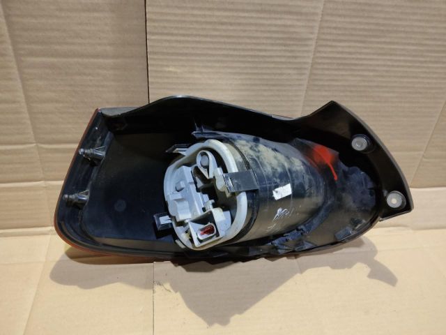 bontott FIAT BRAVO Jobb Hátsó Lámpa