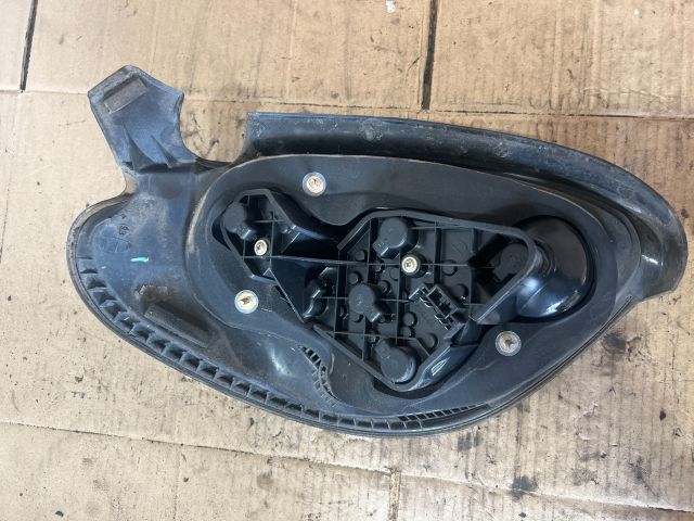 bontott FIAT BRAVO Jobb Hátsó Lámpa