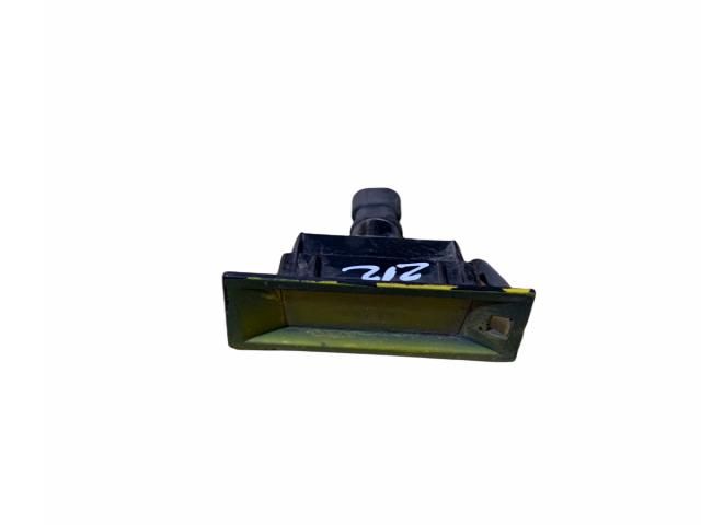 bontott FIAT BRAVO Jobb Rendszámtábla Világítás