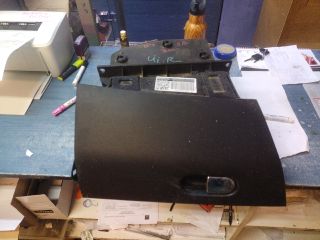 bontott FIAT BRAVO Kesztyűtartó