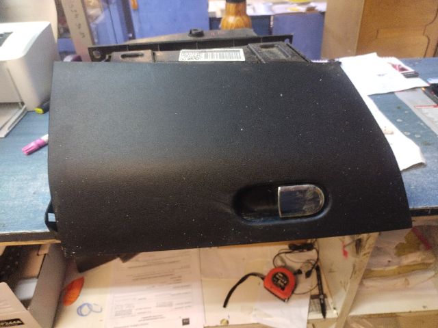 bontott FIAT BRAVO Kesztyűtartó