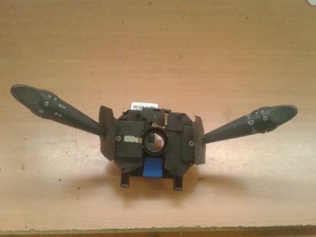 bontott FIAT BRAVO Komplett Kormánykapcsoló (Bajuszkapcsoló)